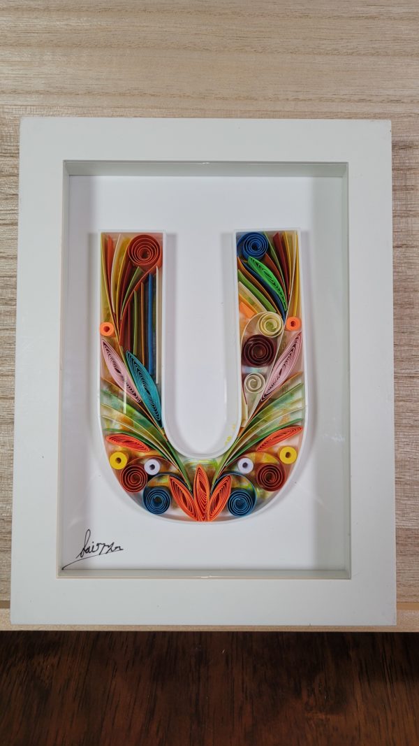 U - Quilled wall paper art - Letter U - Quilling paper art - Personalised - Custom - Framed - Monogram - Gift - Quilling art - Home decor - Image 5